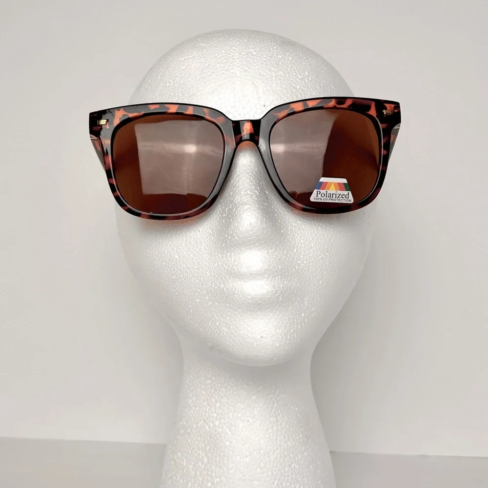 Sunglasses Women's Leopard/Brown Oversized Polarized Square Shades NEW